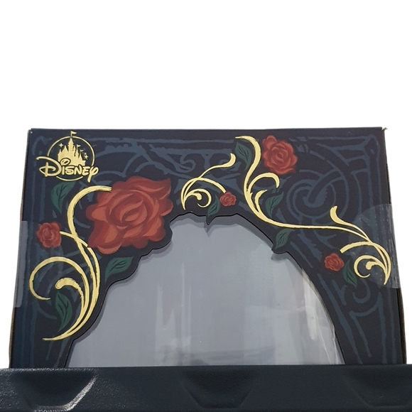 Disney Store Sleepy Snow White and the Seven Dwarfs 85th Anniversary Figural - Picture 7 of 14